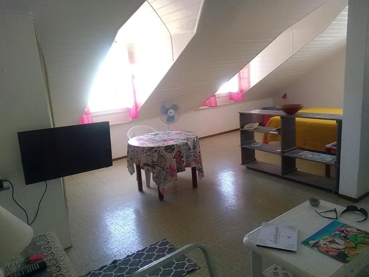 Studio 2-Eme Etage Coeur De Saint-Francois Kültér fotó